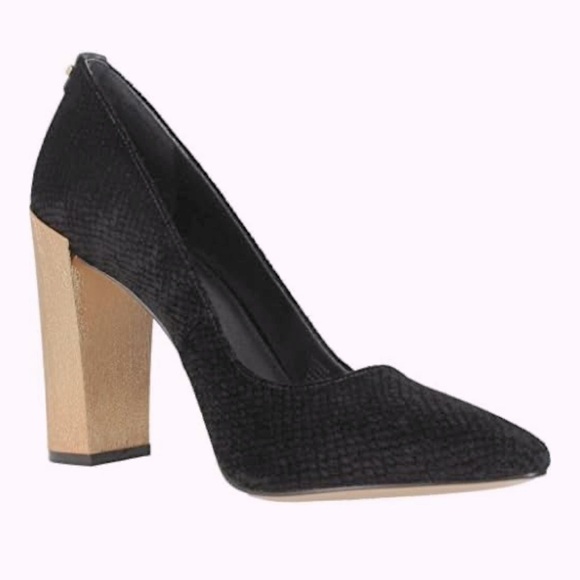 CALVIN KLEIN 'Neema' Pointy Toe Pump In Black Velvet golden heels womens size 6M - Picture 1 of 12